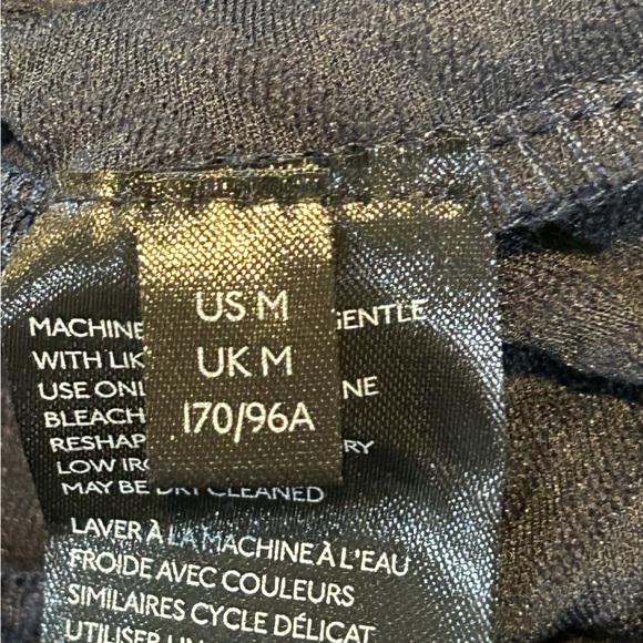 Maeve Womens Navy Blue Thick Embossed Peplum 3/4 Sleeve
Scoop Neck Top Size M - Picture 8 of 9